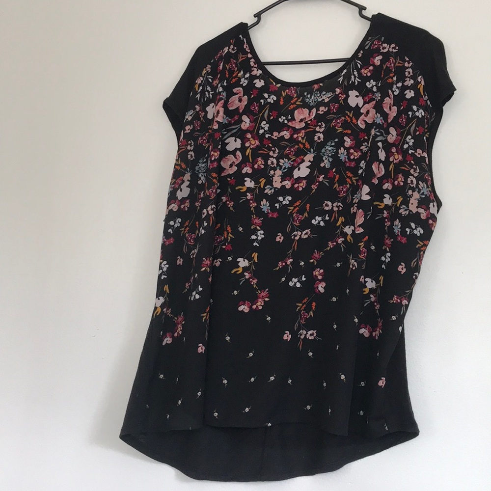 Floral top